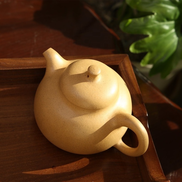 small size 150 ml Chinese kongfu tea set handmade dezhong hu Yixing purple clay teapot