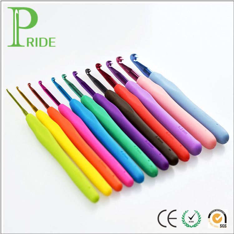 New Arrival 12pcs Colorful Eco- Friendly Aluminum Knitting Needle Crochet Kit for Beginners Knitting Crochet Hooks Set