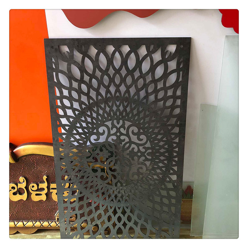 2019 Decorative wrought iron laser cut hanging room divider