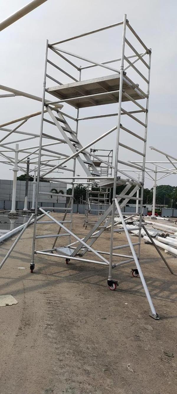 Prima High Quality Aluminum Scaffolding Climbing Ladder For Warehouse Construction Step Monkey Ladder