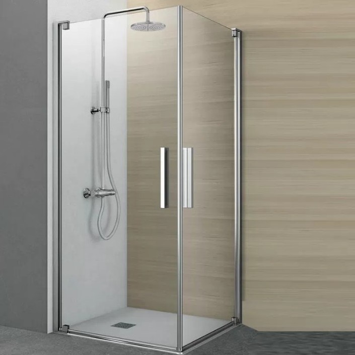 Small shower room/ Corner glass shower enclosure / Frameless shower door