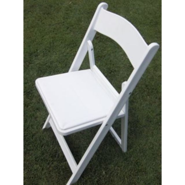 white Resin folding wedding chairs