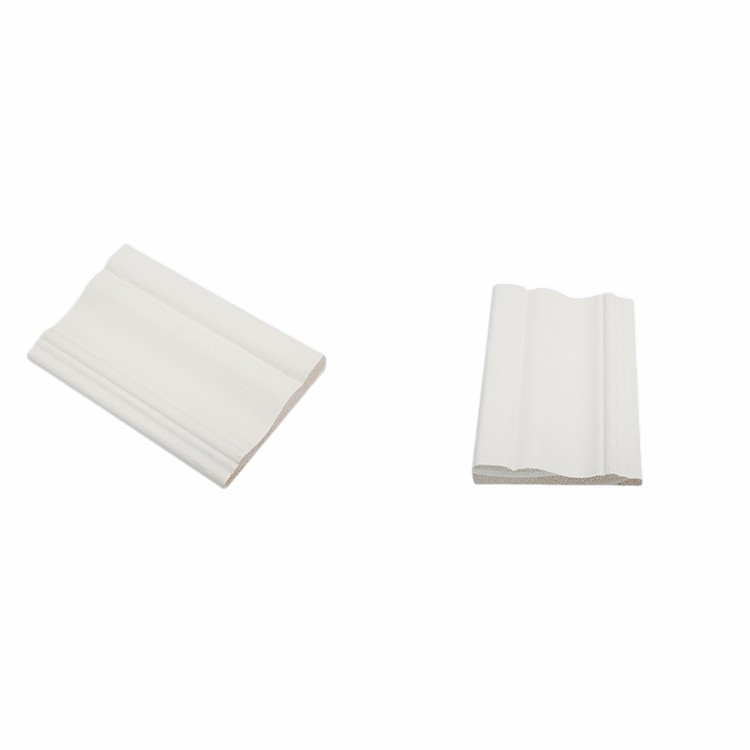 White Gesso Primed Radiata Pine Baseboard Moulding Skirting Board