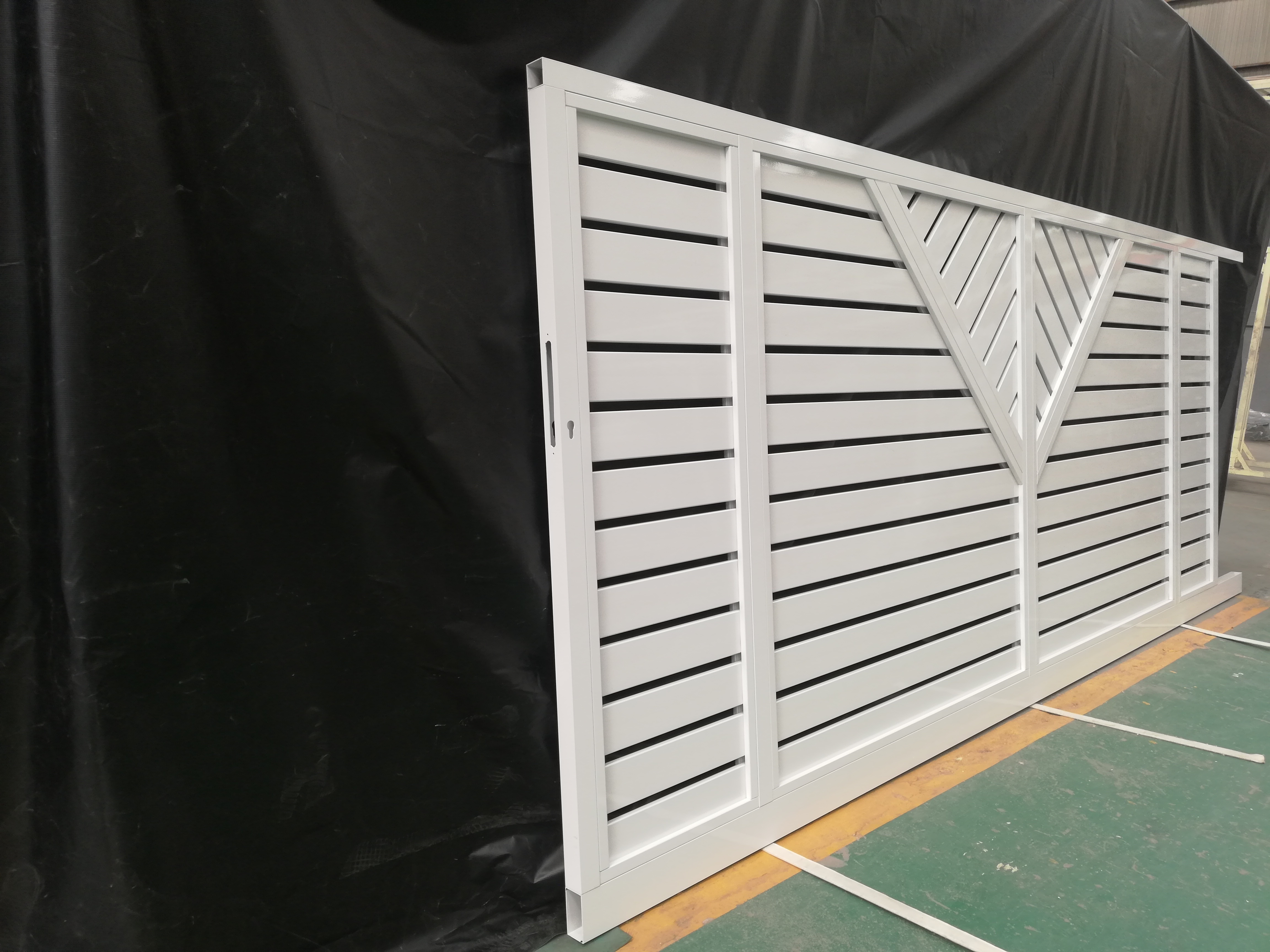 2022 New Style Aluminum Sliding Gate Customized Driveway Gate