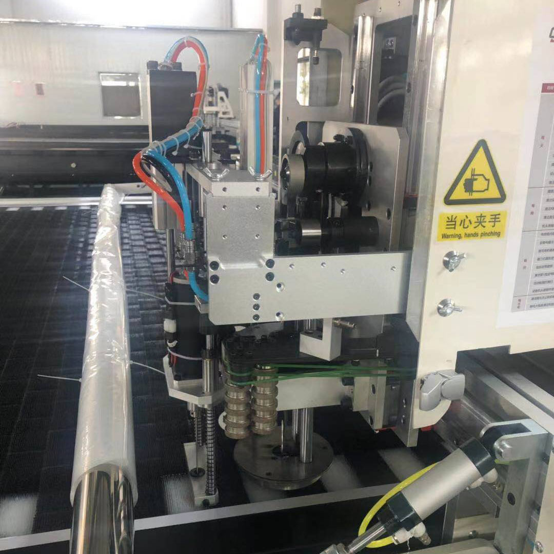 Fully automatic CNC servo fabric cut pieces cutting machine for multi layer fabric