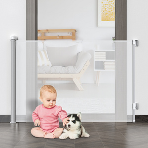 Hot Selling Baby Gates New retractable Baby Safety Gate Pet Barrier Fence Safety Gate