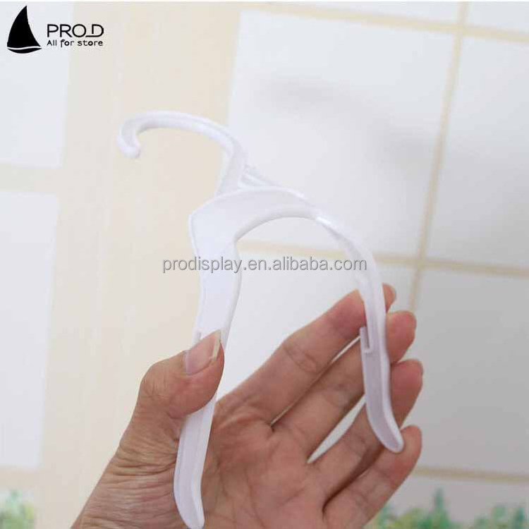 Baby clothing stock coat display cheap white children clothes hanger plastic kids rack