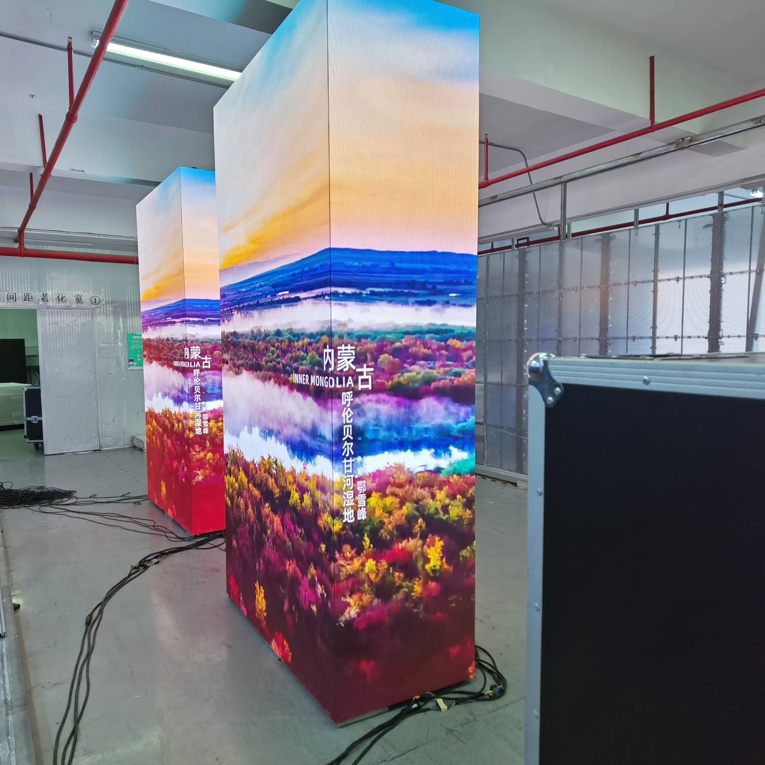 1000x250mm 500x250mm super thin tile 3-4 sides square column video wall 90 degree right angle L l shape led display screen