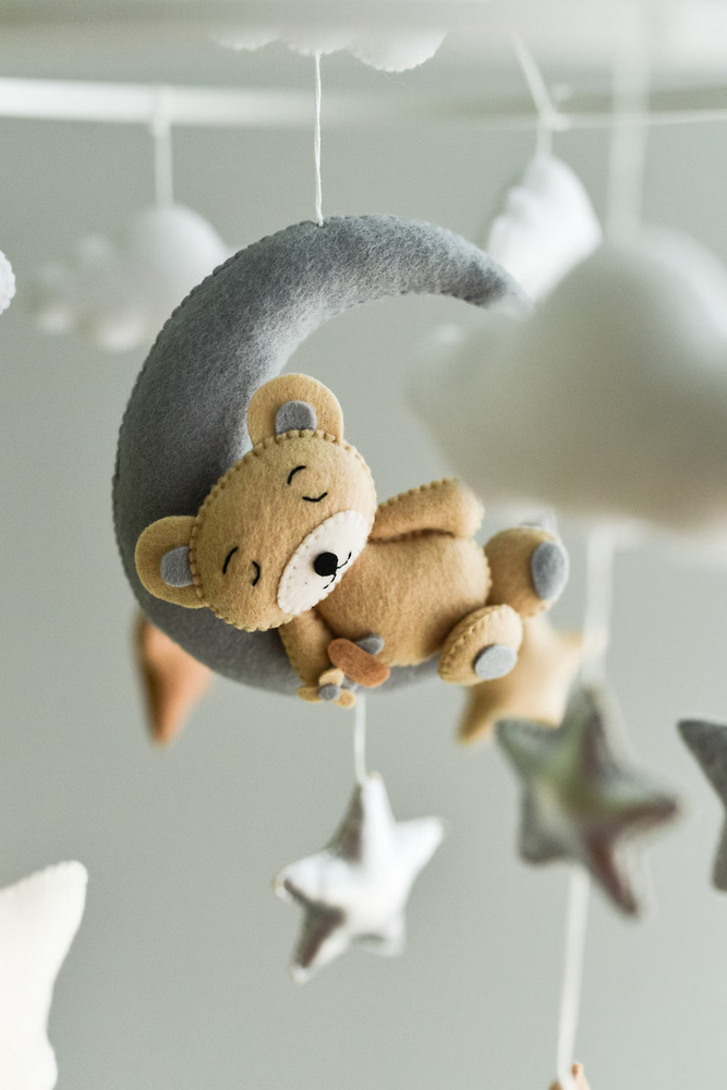 Personalized eco friendly handmade cute bear teddy cloud moon star felt baby mobile crib for nursery crib decoration