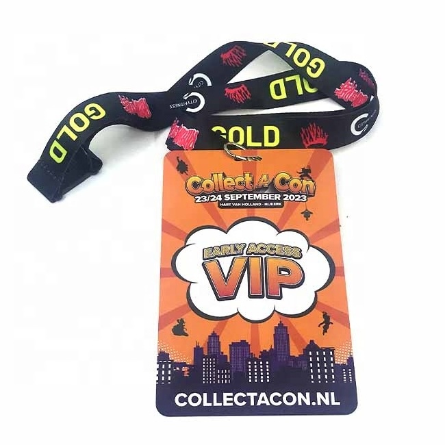 Badges Plastic Pvc Event Conference Exhibitor Badges With Slot Hole and Lanyard/neck strap