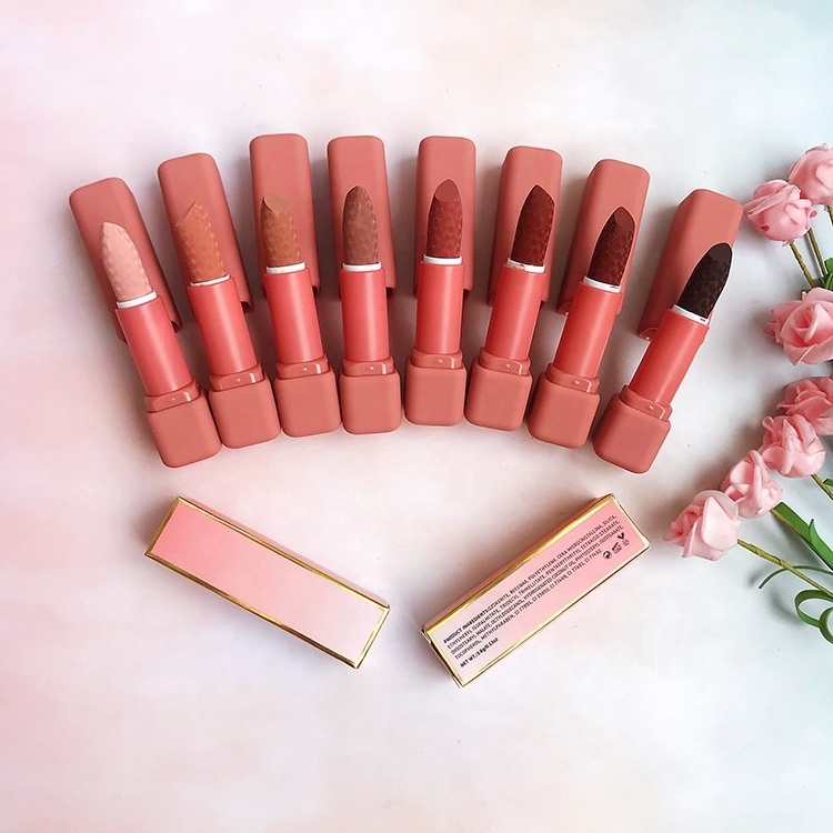 Wholesale make your own brand waterproof nude matte lipsticks kit vegan lipstick private label