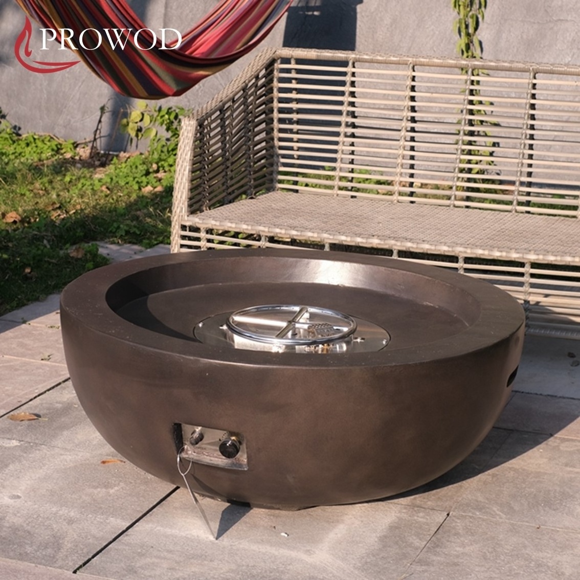 Multi-color Options Outdoor Gas Fire Heaters Smooth Concrete Gas Fireplace 42 inches Gas Fire Bowl with Canvas Cover