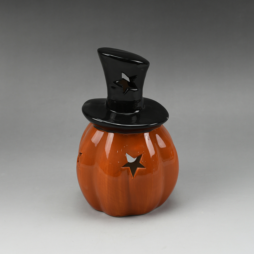 Wholesale customized Halloween decorative pumpkin shaped tealight ceramic candle holder