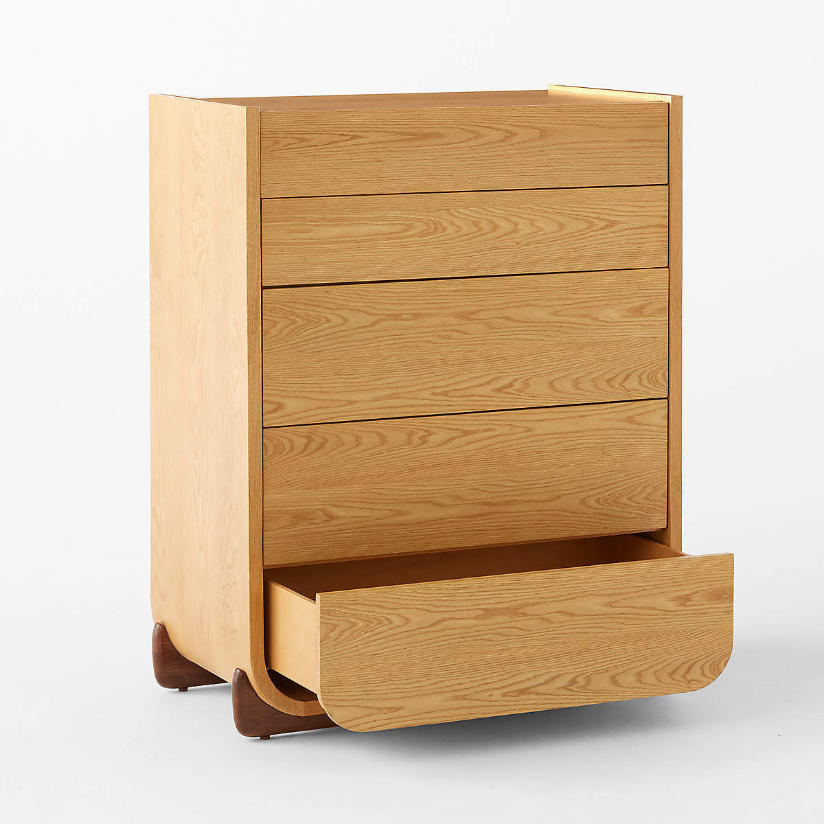 Romeo chest of drawers made of solid teak wood with 4 drawers and finished with natural oil.