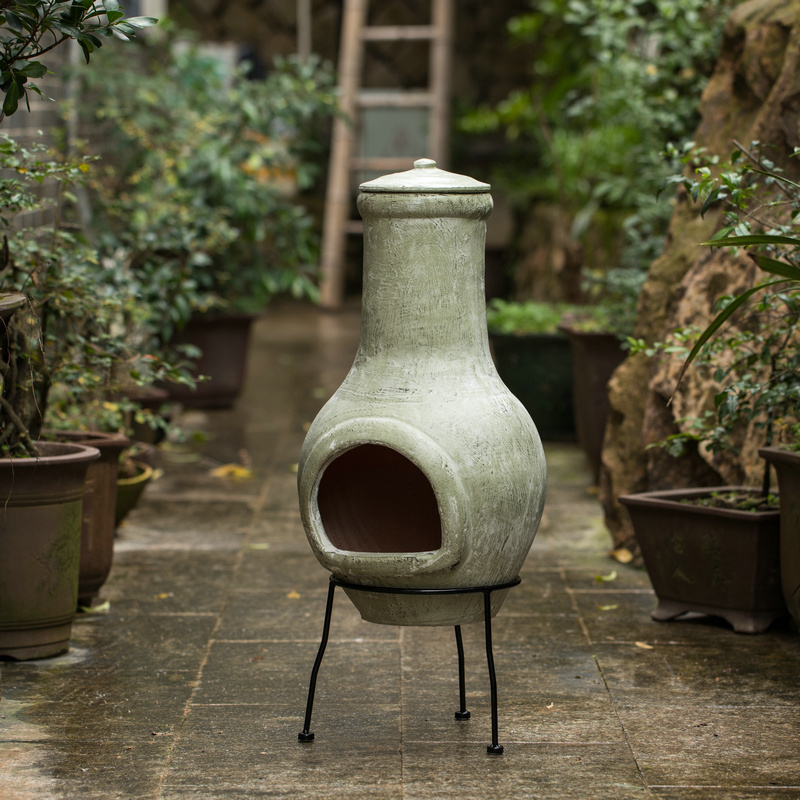 Garden Chimenea Outdoor Terracotta Handmade Customized Clay Chimenea  for decoration clay fire pit