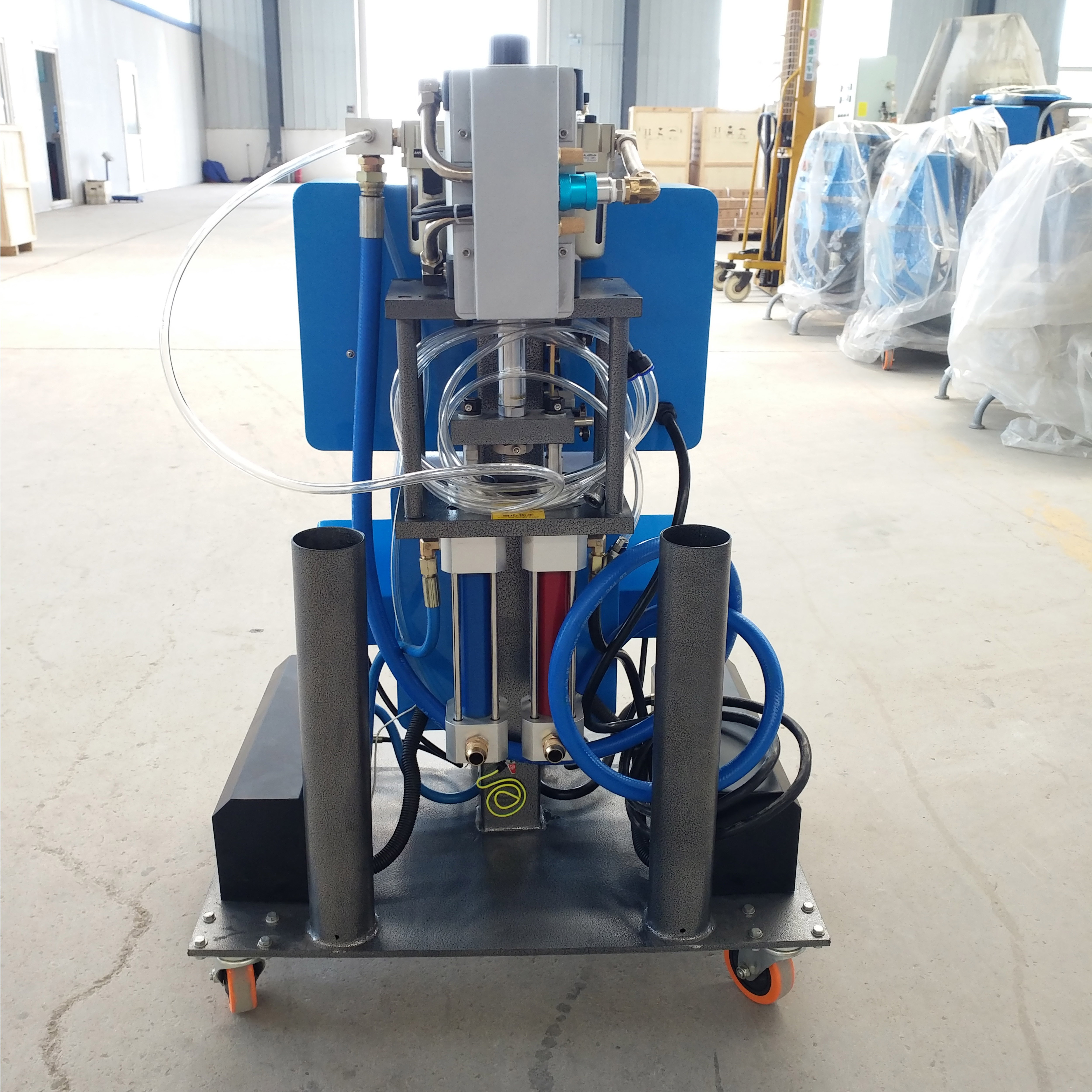 PU Polyurethane Spray Foam Machine For Roofing Insulation PU Closed-cell  Foam Spraying Machine