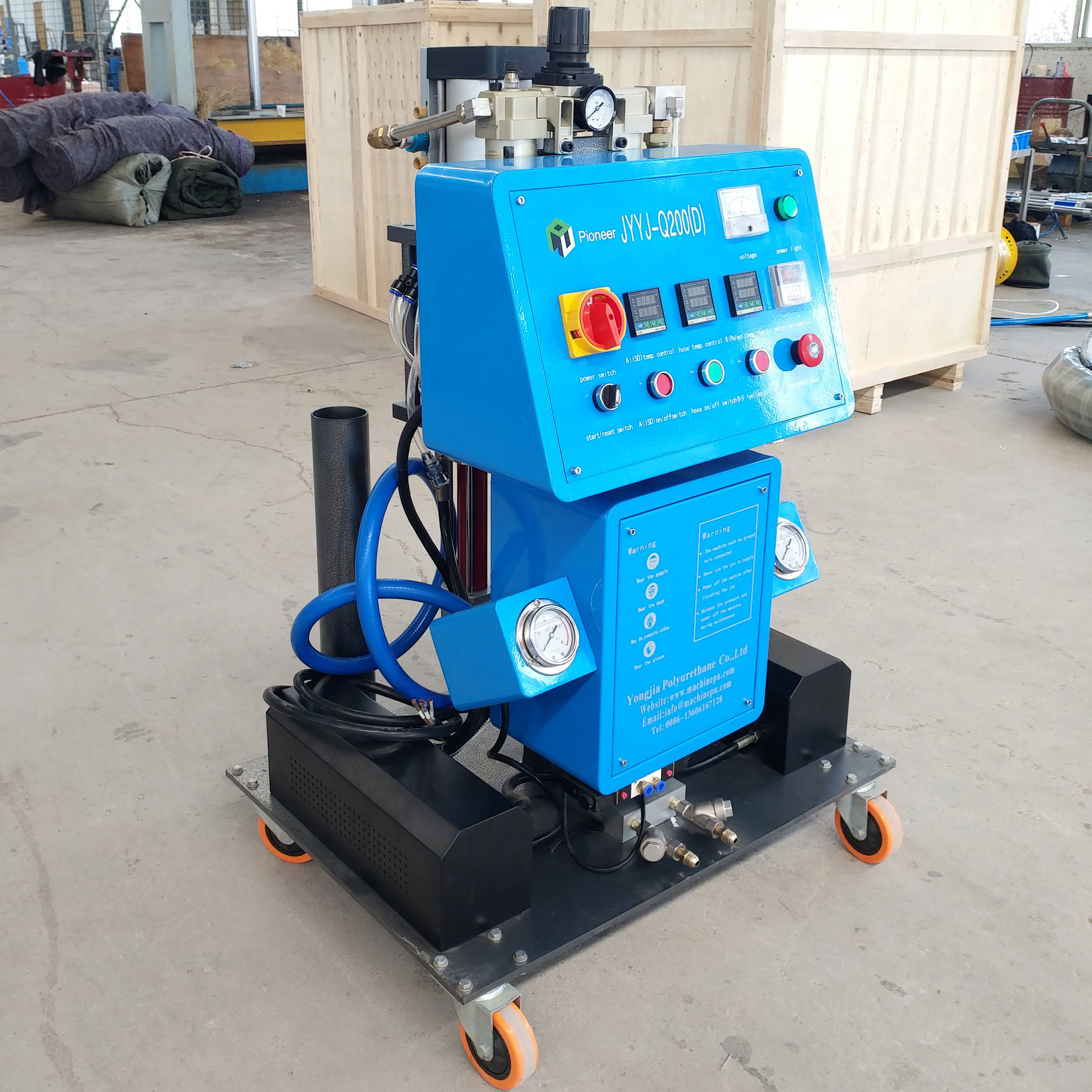 PU Polyurethane Spray Foam Machine For Roofing Insulation PU Closed-cell  Foam Spraying Machine