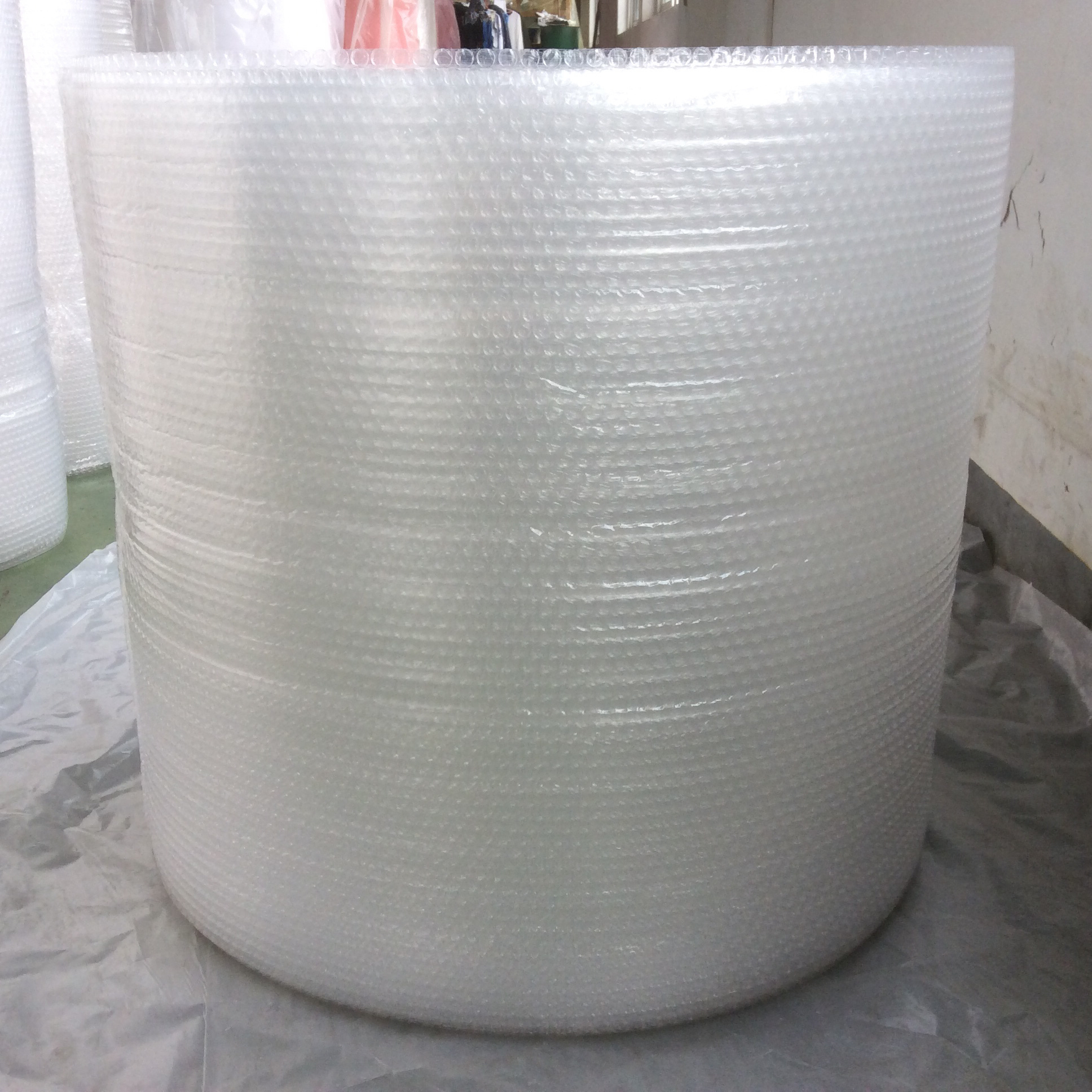 2022 bubble packing machine air bubble film plastic roll