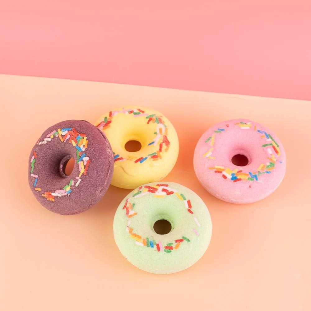 Lovely Donut Shape Fizzy Moisture Natural Handmade Organic Bathbomb Of Kids Gifts Set Bathbombs Wholesale