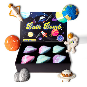 Kids Luxury Gifts Set Surprise Astronauts Toys Inside Galaxy UFO Shape Bathbombs Organic Bath Bombs