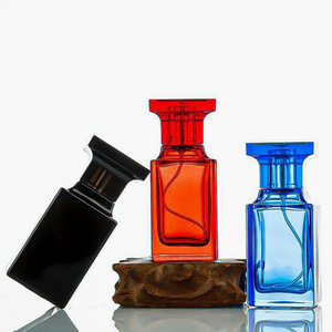 Wholesale Empty Square Perfume Bottles Recyclable Rectangular Screw Cap Red Blue Black Perfume Bottles 50ml Luxury