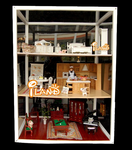 iland miniatures Dollhouse Doll House Transparent Box Display Box WH009B