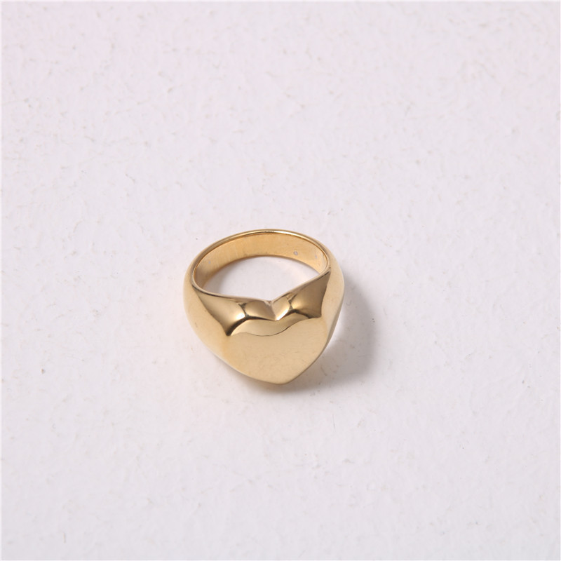 Ins Trendy Fashion Minimal Stainless Steel Jewelry Blank Gold Plated Signet Rings Heart Ring For Girls