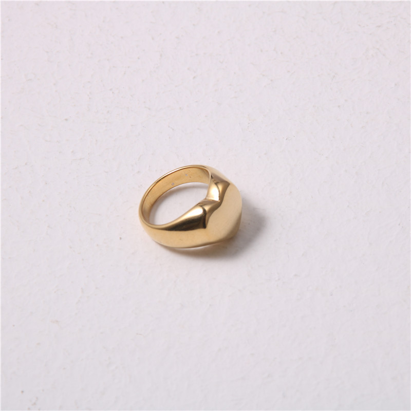 Ins Trendy Fashion Minimal Stainless Steel Jewelry Blank Gold Plated Signet Rings Heart Ring For Girls