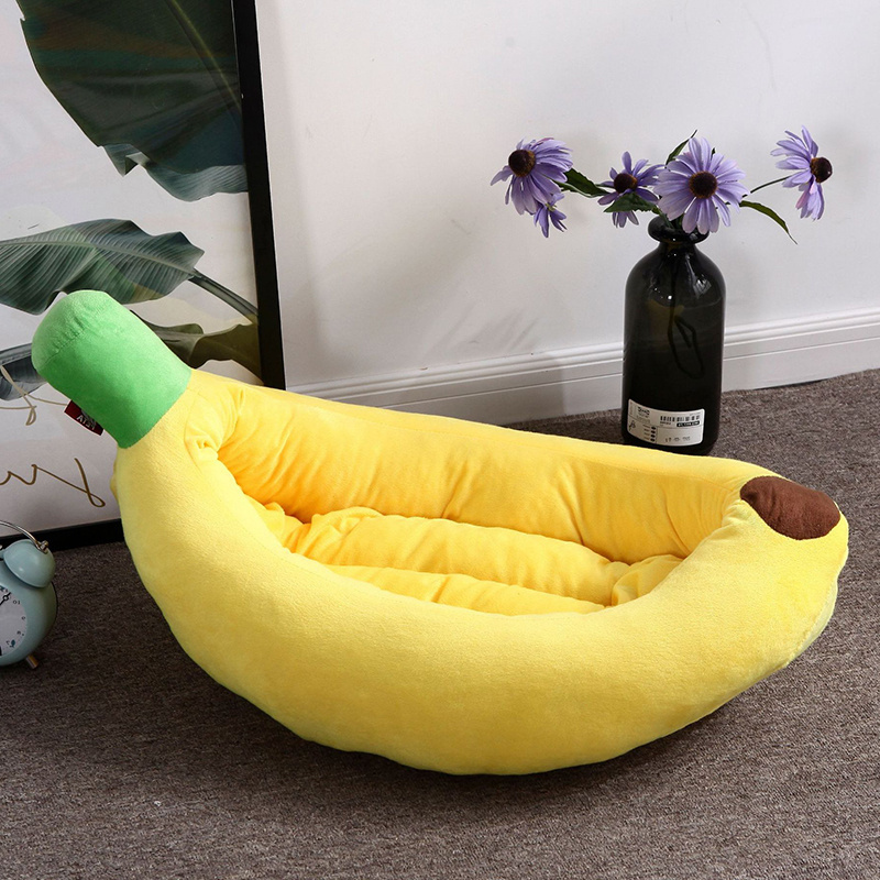 Wholesale custom OEM banana design cat litter bed house soft cotton indoor sleeping luxury soft banana pet dog bed