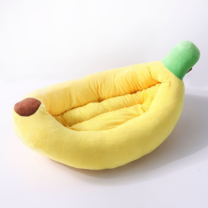 Wholesale custom OEM banana design cat litter bed house soft cotton indoor sleeping luxury soft banana pet dog bed