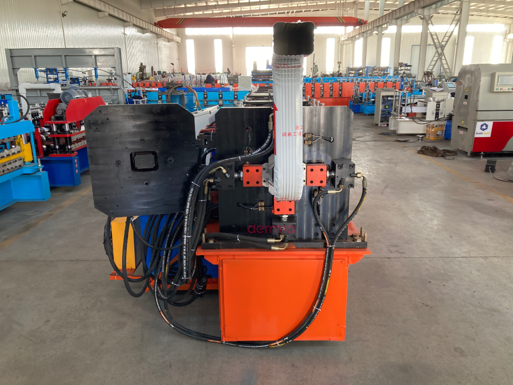 Metal Drain Pipe Downspout Roll Forming Machine/ Rainspout Elbow Making Machine/ Used Rain Gutter Machine For Sale