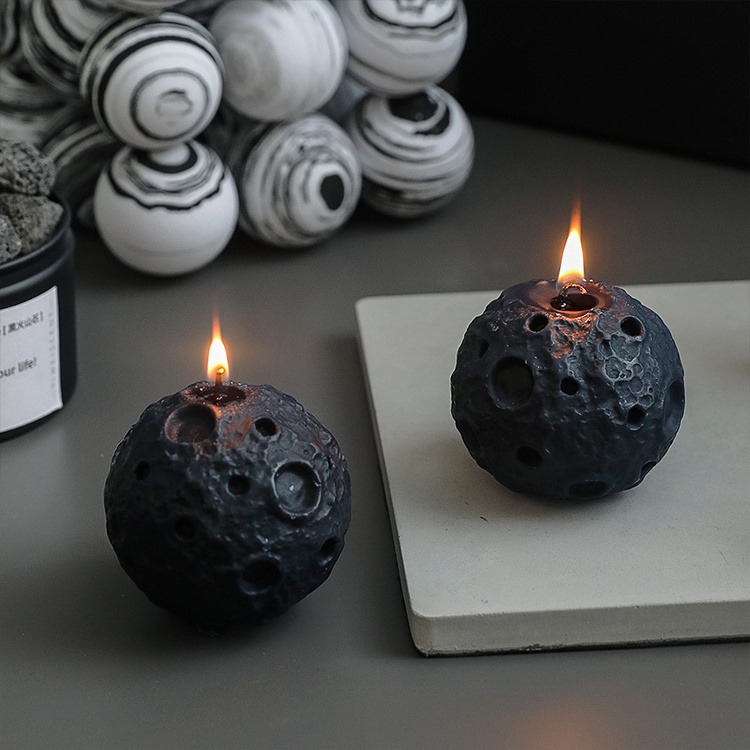 Decorative Moon Shape Candle Creative Home Bedroom Decor High-class Essential Oil Paraffin Black Wax Scented Candle