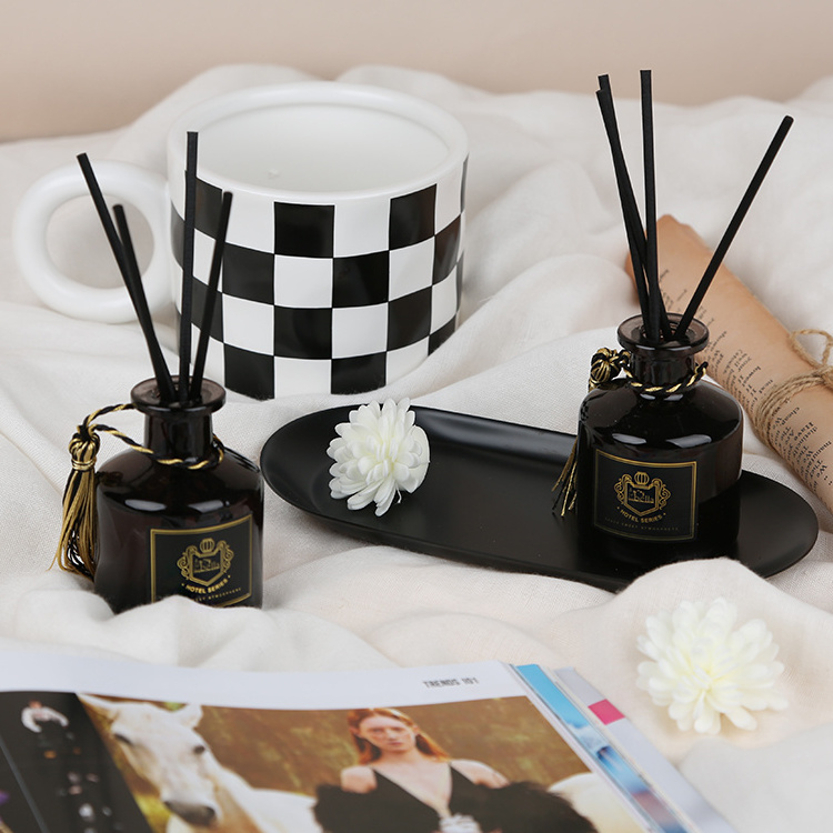 Air Fresher Black Glass Bottle With Tassels Hotel Aroma Fireless Essential Oil Fragrance Reed Diffuser For Home Use And Gift