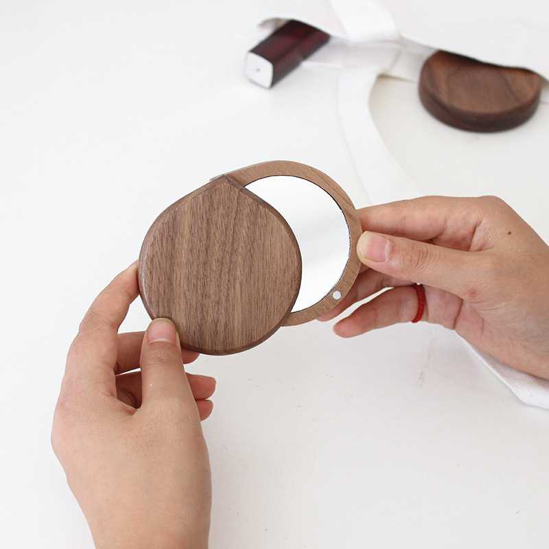 Wholesale Customized LOGO Round Wood personalized makeup round mini hand held Pocket hand Mirror