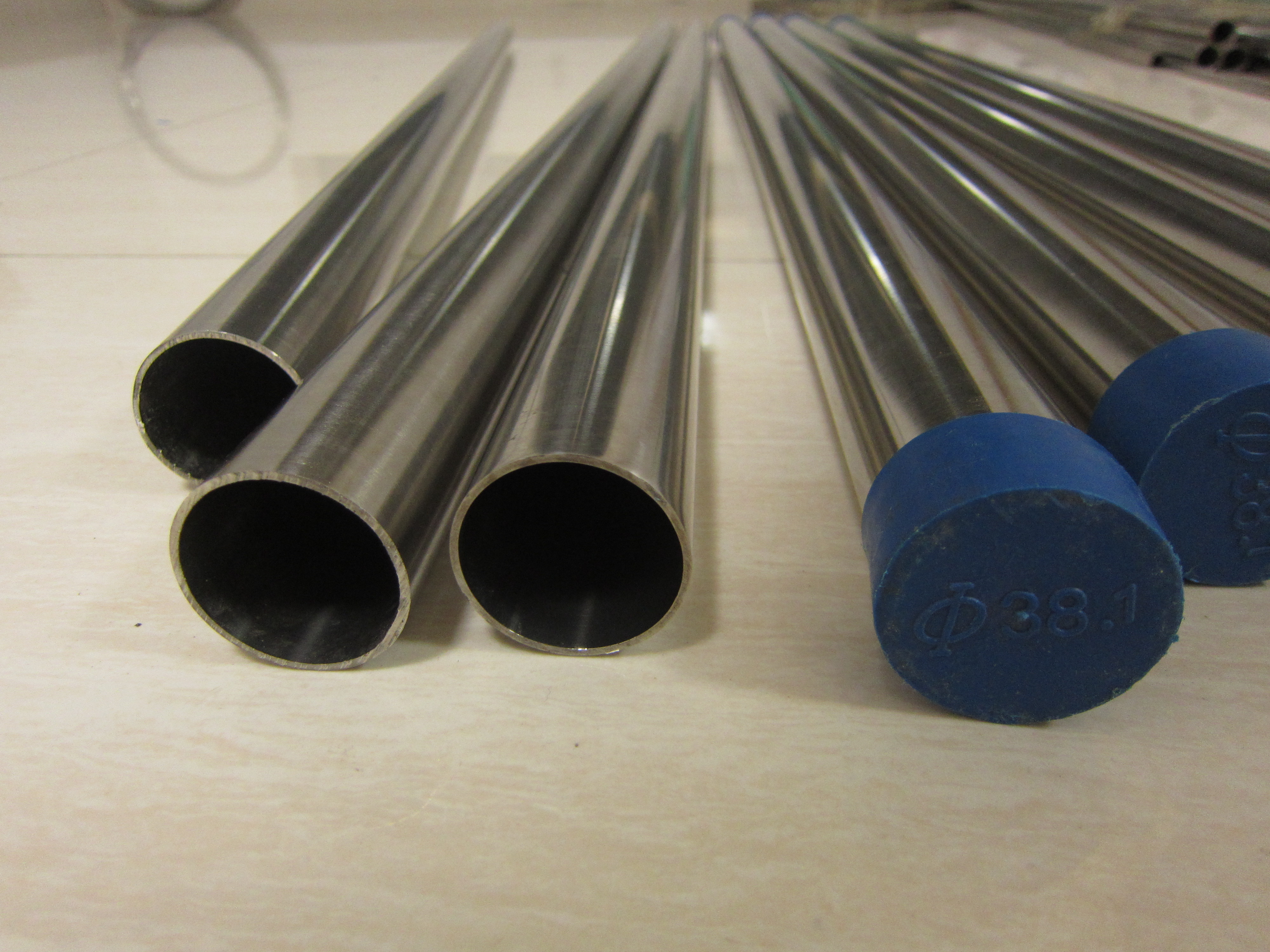 Thin Wall Stainless Steel Round Tube 304 444 S32305 stainless steel tubes Welded Stainless Steel Pipe