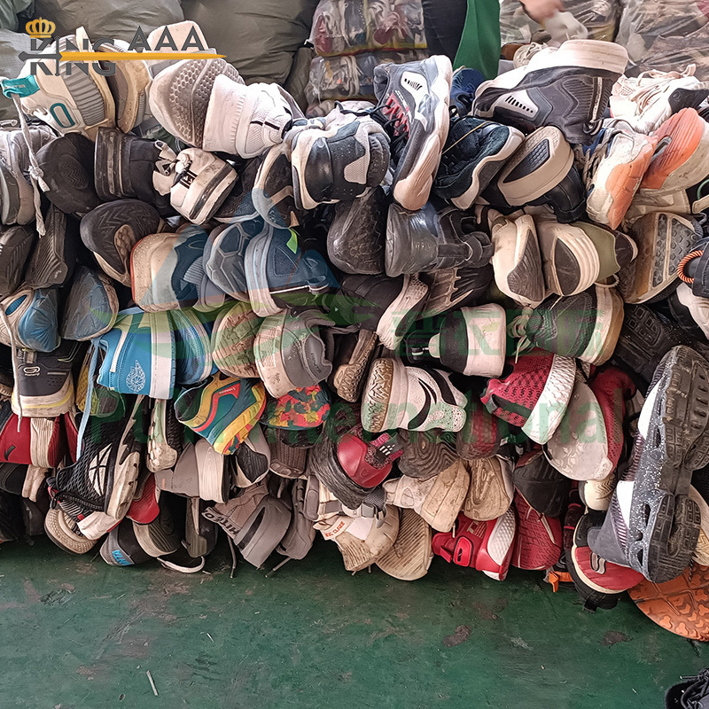 KINGAAA second hand running men sports shoes old original imported branded thrift bulk bale basketball used shoes in bales mixed