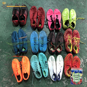 Factory Wholesale Sepatu bola Soccer Shoes men used shoes adult football shoes brand