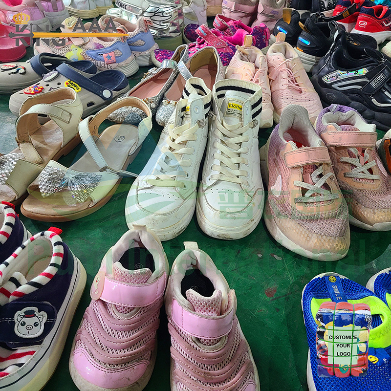 KINGAAA First Grade mixed kids used shoes bales 25kg 50kg Children Sneaker Second hand Shoes in dubai