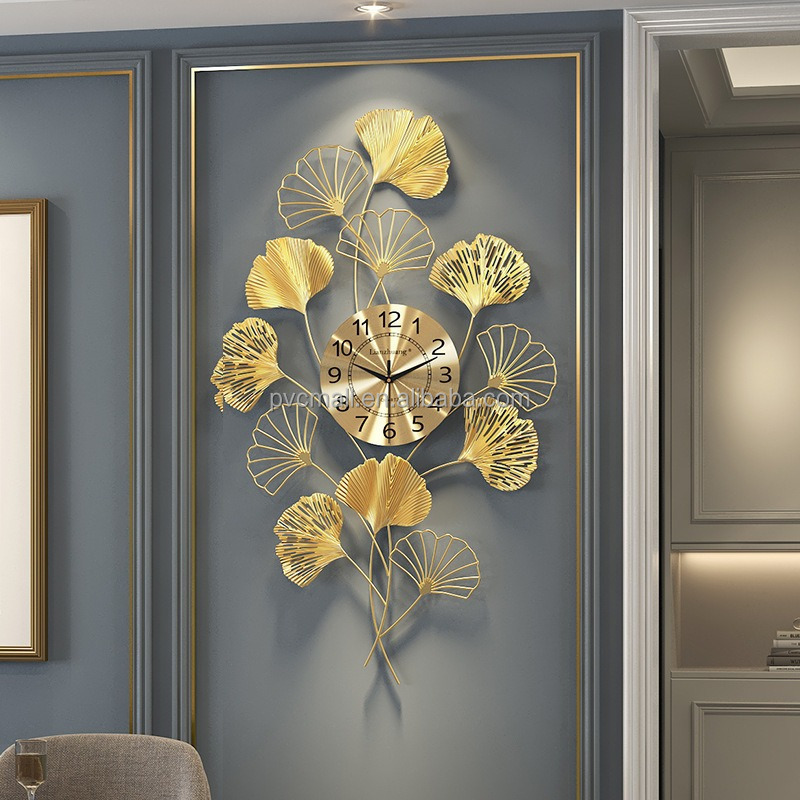 Modern Art Family Restaurant Hotel Decorated Panel Chinese Wall Clock Luxury Home Decor Wall Iron Art with Gold Leaf Metal