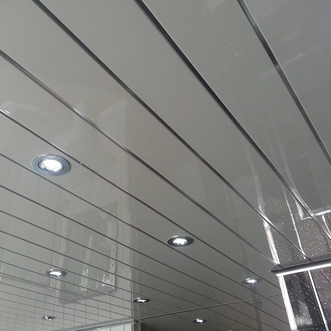 Good Quality Gloss white Chrome middle-groove panels hot stamping foil pvc false ceiling for nigeria