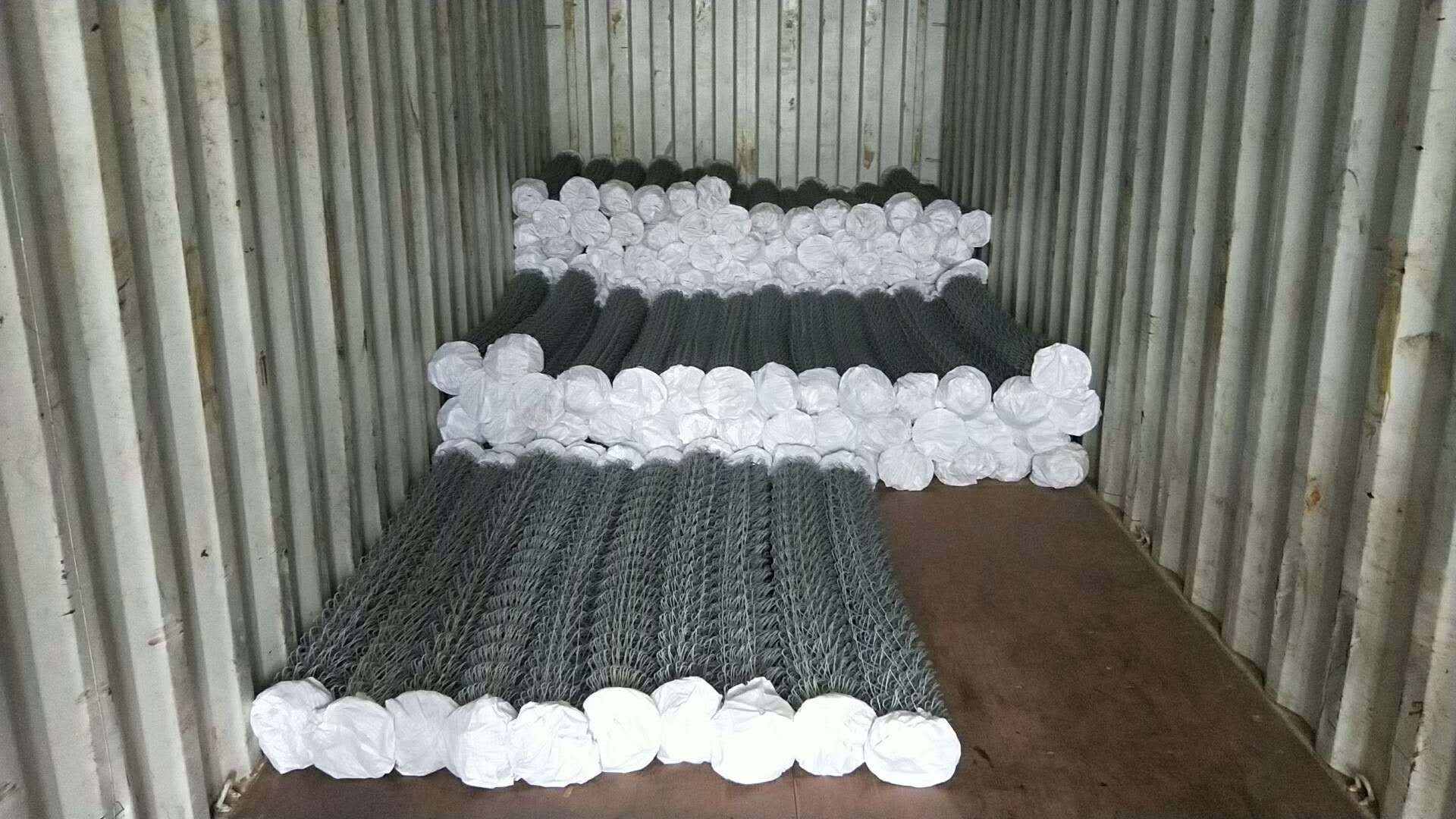 Wholesale 9 10 gauge chainlink fence wire 4ft 5ft 6ft 7ft 10ft tall industry galvanized chain link fences rolls philippines