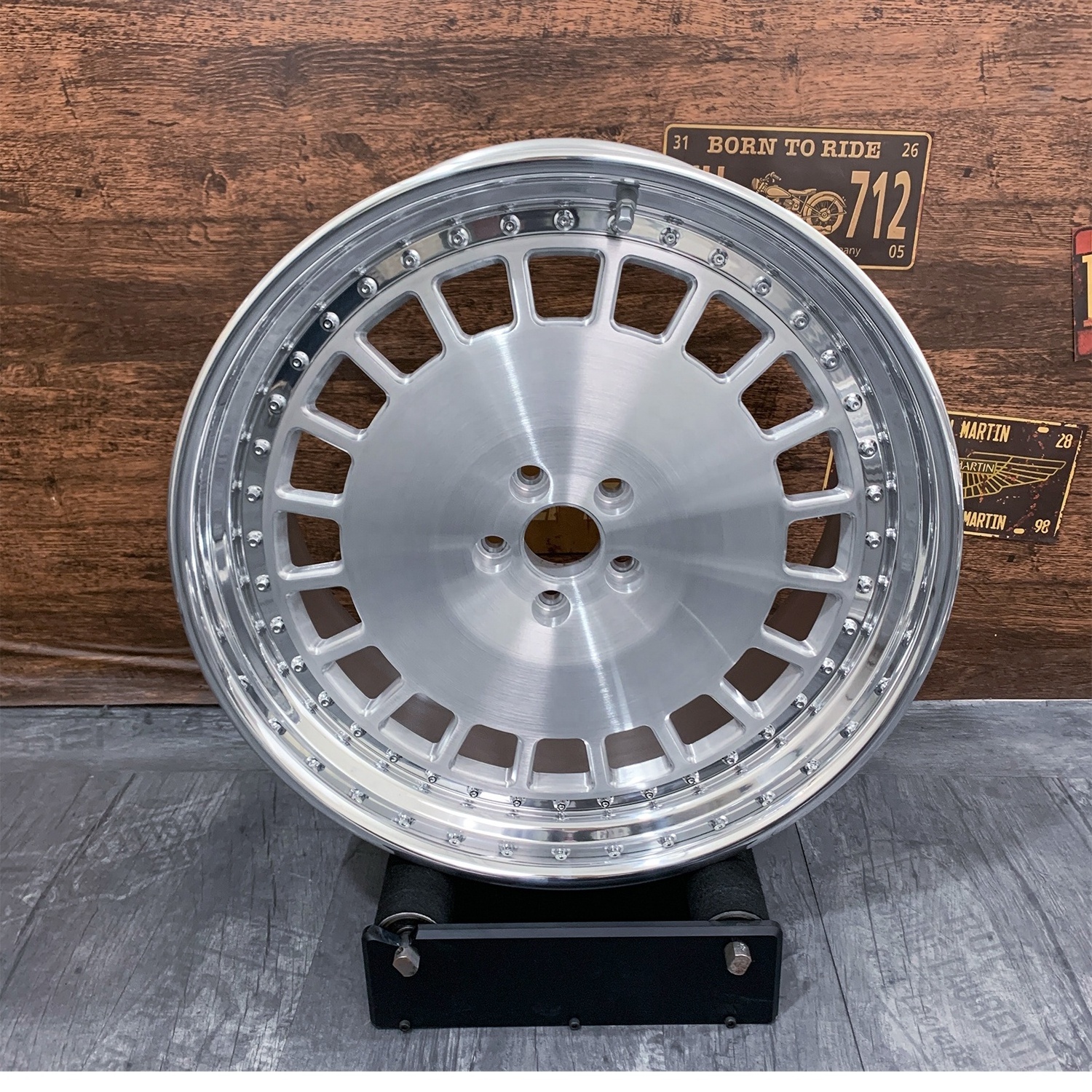 Custom 3 Piece Forged Wheels Rims for mercedes benz maybach rims