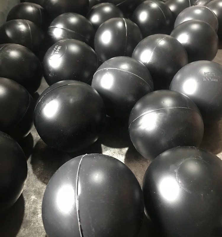 Large black hollow plastic ball shade ball for protecting water reservoir shade balls