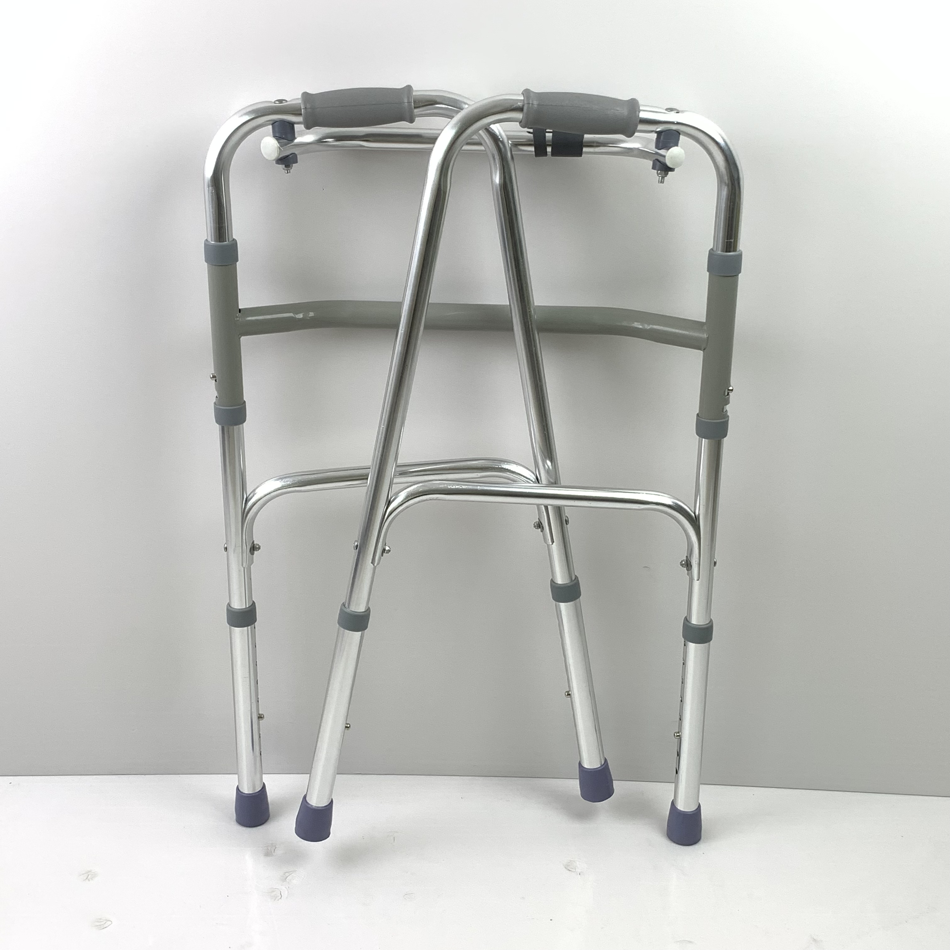 Factory supply elderly walker height adjustable foldable aluminum alloy and stainless steel walker for the disabled