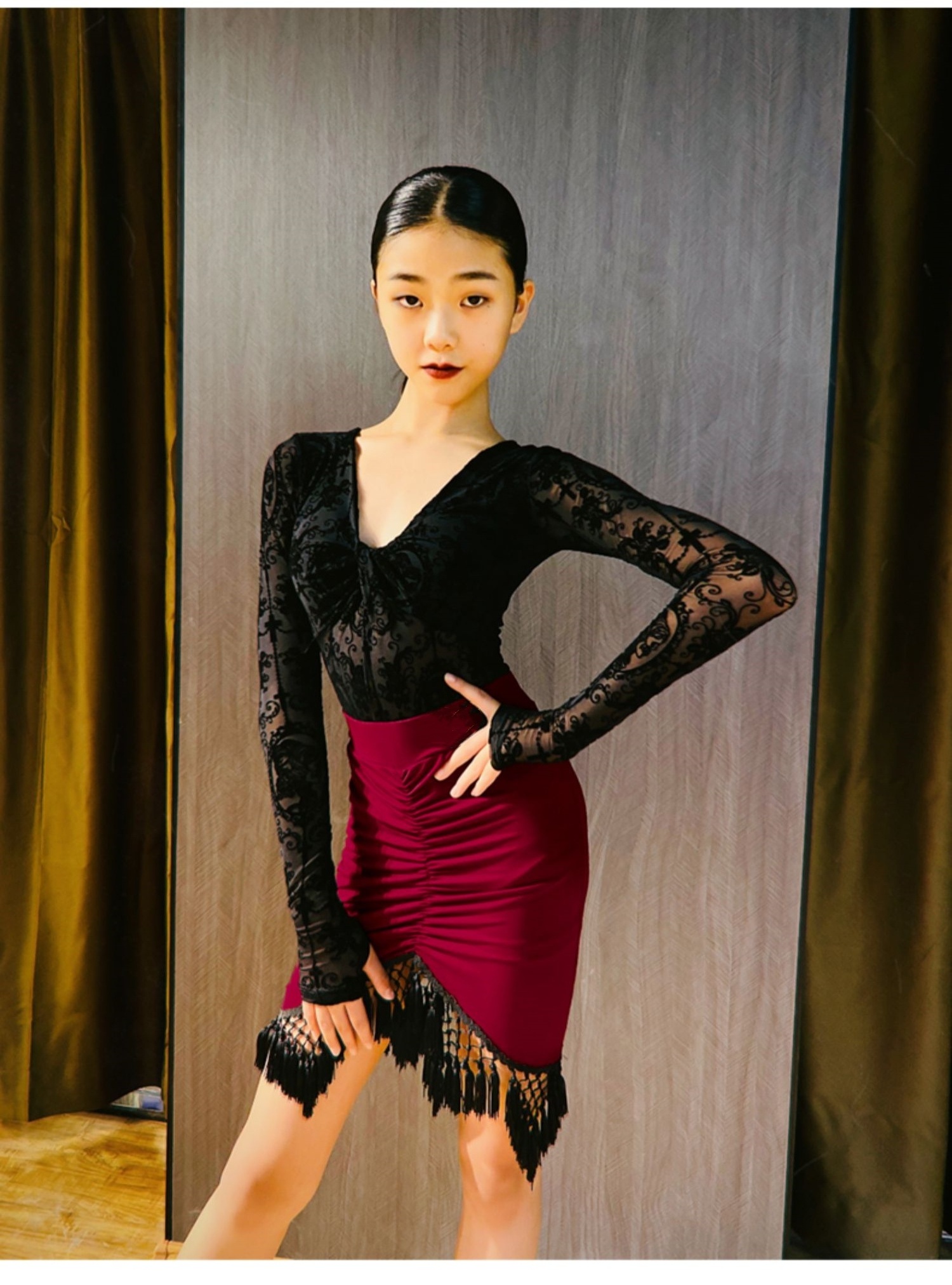 New Latin dance suit suit long-sleeved female children net red dance practice skirt competition