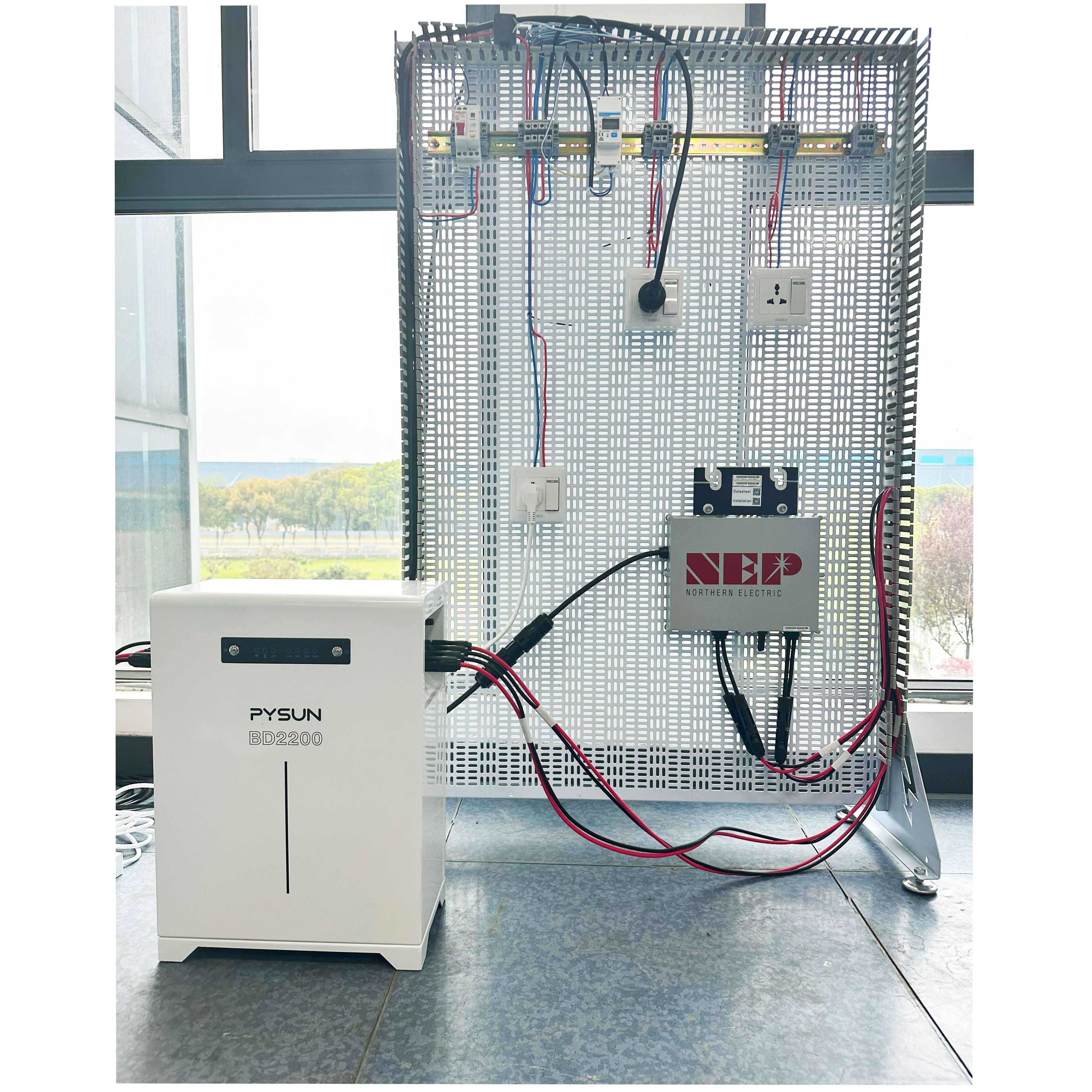 PYSUN Balcony Solar Storage with microinverter PV HUB LiFePO4 Battery Power Plant 2.15kWh Home Energy Storage Power System