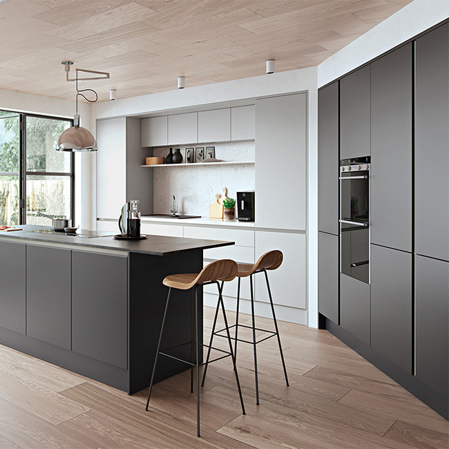 Matte finish handleless kitchen cabinet with lacquer and laminate ...