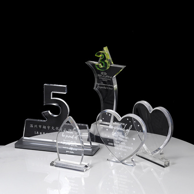 OEM Factory Custom Crystal Acrylic Heart Shaped Plaque Acrylic Awards Medals Blank Acrylic Award Trophy Plaque