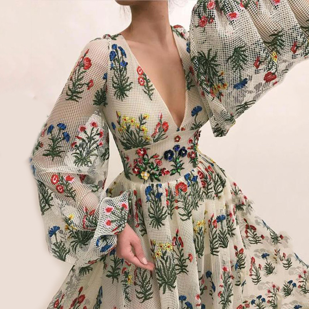 2023 New Autumn Hot Dress Bohemian Style Retro Pattern Colorful Embroidery Sexy Loose Dress