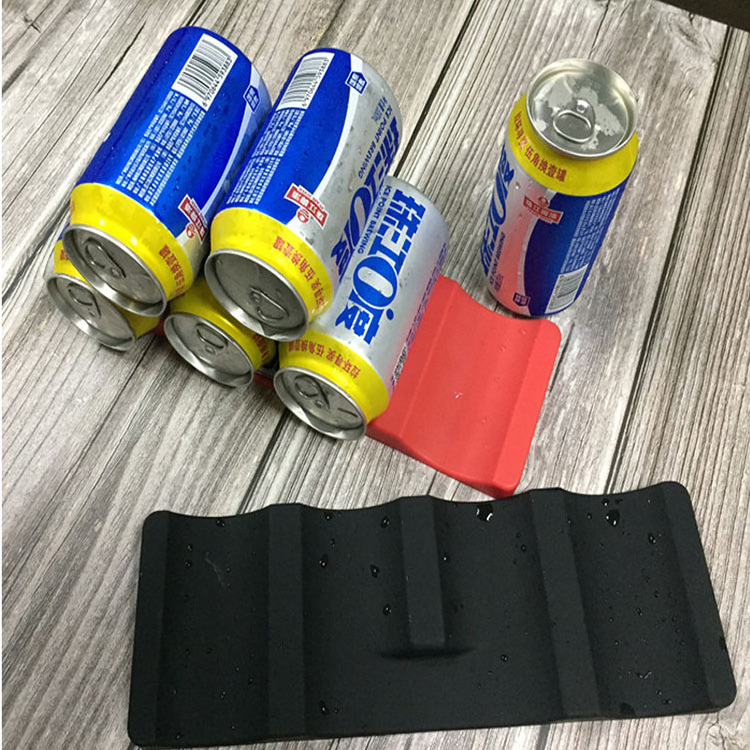 2023 Hot Sale Silicone Anti-Slip Beer Mat Bar Accessories Bpa Free Food Grade Kitchenware Bottle Holder